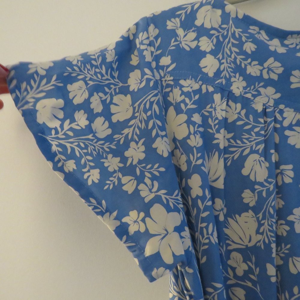YIREH Brynn Floral Button Front Hawaiian Midi Dress in Denim Blue - Size M NWT - Picture 13 of 15